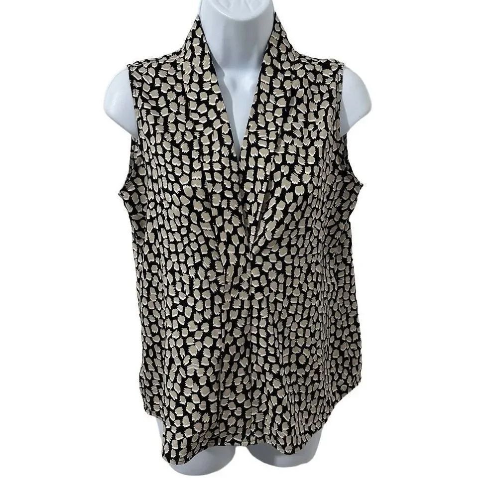 Calvin Klein sleeveless blouse size S    A493